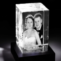 Foto in 3D Portrait-Glasblock (max. 2 Personen)